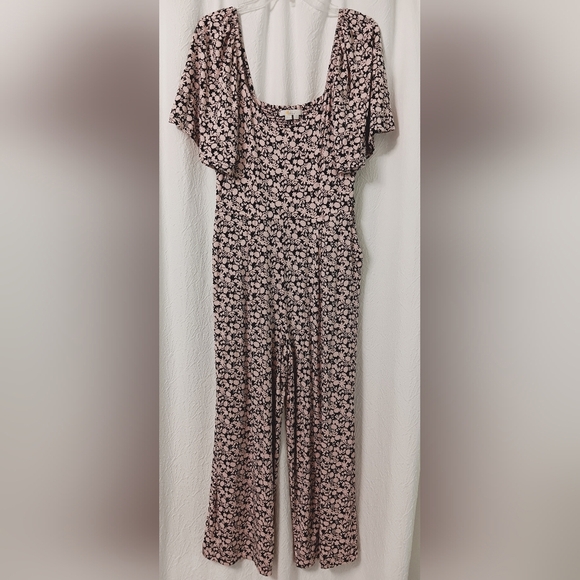 EUC Boden Jersey Jumpsuit Size 10R Black Pink Flutter Sleeve Floral Ankle Length - Picture 5 of 16